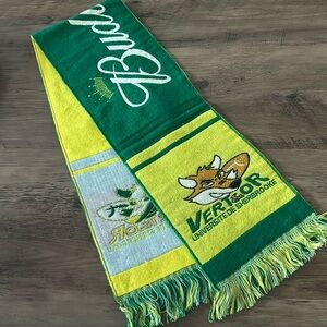 Football Supporters Scarf ( vert et or university sherbrooke Québec)